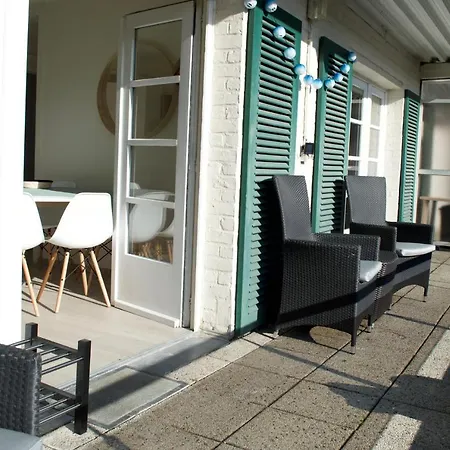 Sunny In Residential Park - Appartement Le Coq
